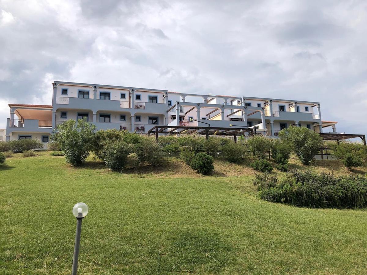 Abbaidda Hotel فاليدوريا المظهر الخارجي الصورة
