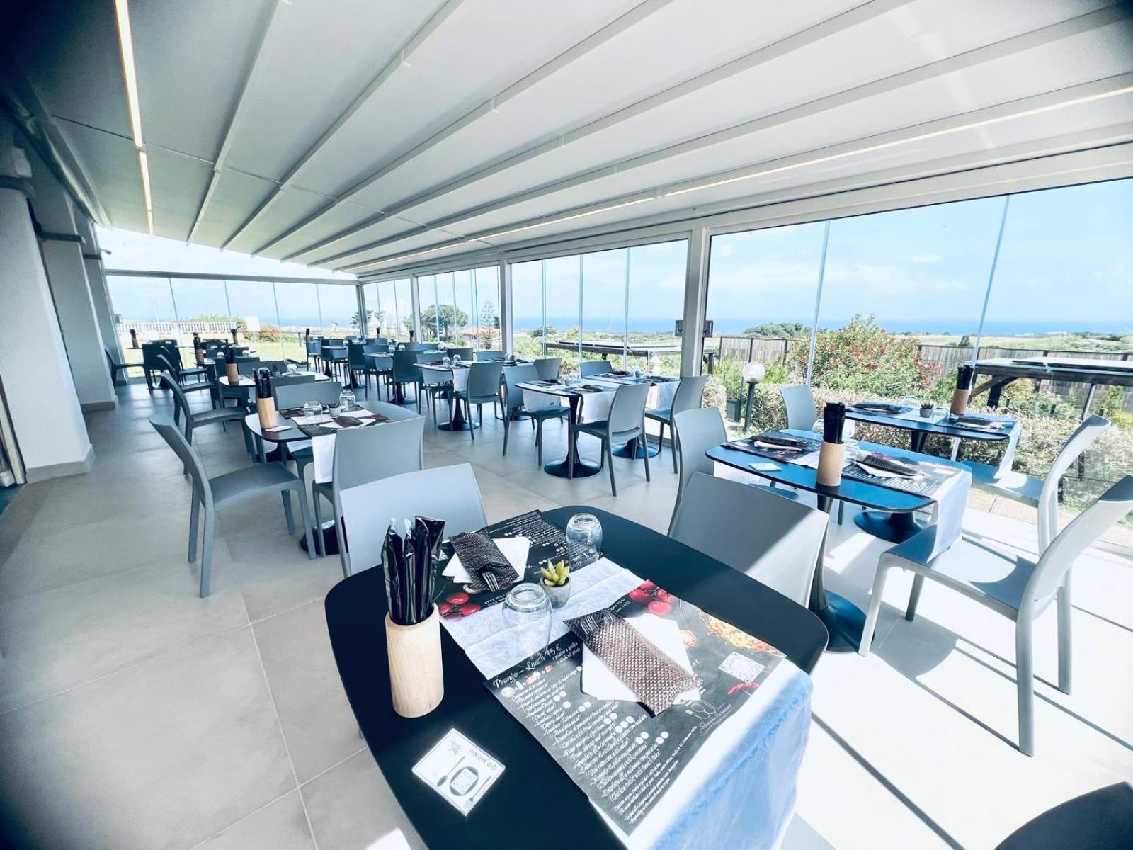 Abbaidda Hotel فاليدوريا المظهر الخارجي الصورة
